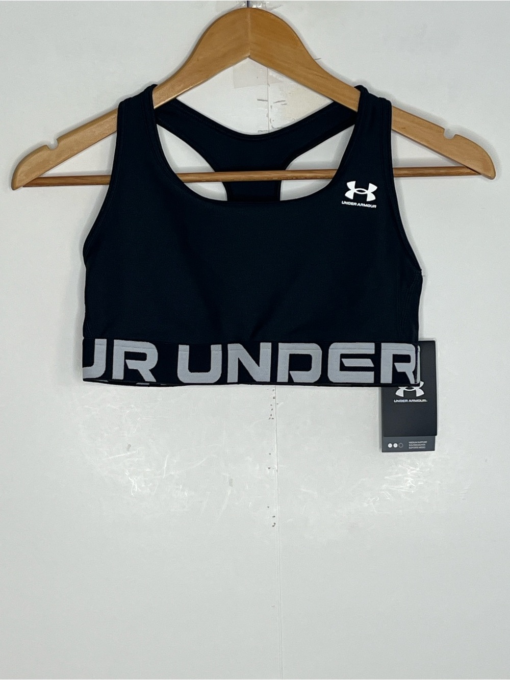 Under Armour Womens Heatgear Mid Branded Bra Size Medium